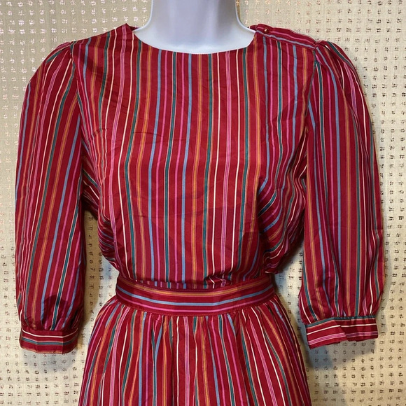 Vintage Jonathan Martin Vertical Stripes 2-Piece Skirt Set - Picture 2 of 10
